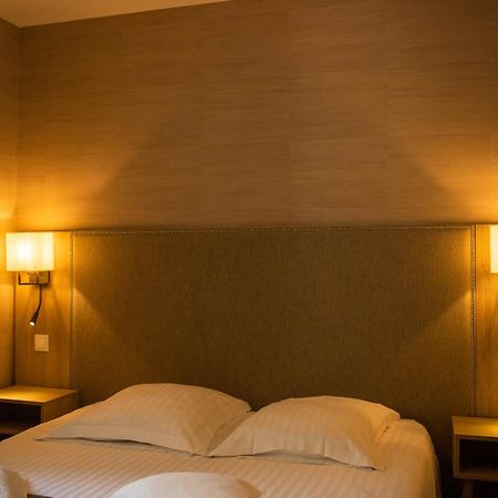 Hotel Relais De La Loire Montlivault Esterno foto
