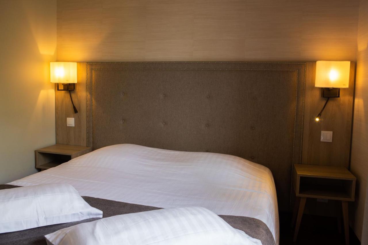 Hotel Relais De La Loire Montlivault Esterno foto