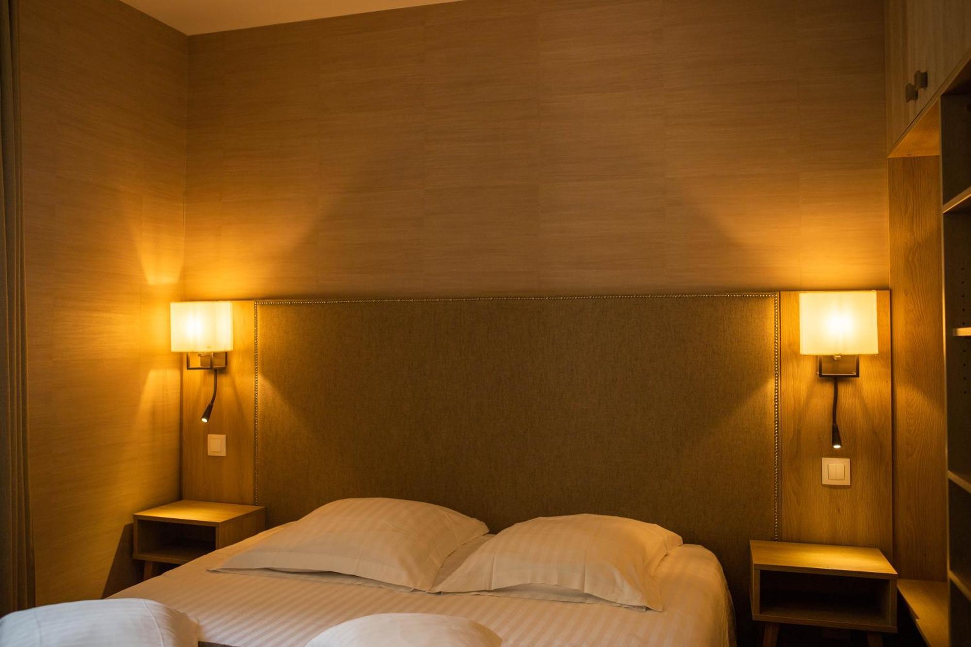 Hotel Relais De La Loire Montlivault Esterno foto